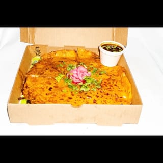 Quesa Birria Pizza